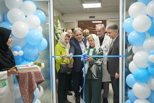 آیین افتتاح و بهره برداری از پیشرفته‌ترین دستگاه آنژیوگرافی مغز درمرکز پزشکی، آموزشی و درمانی لقمان حکیم 